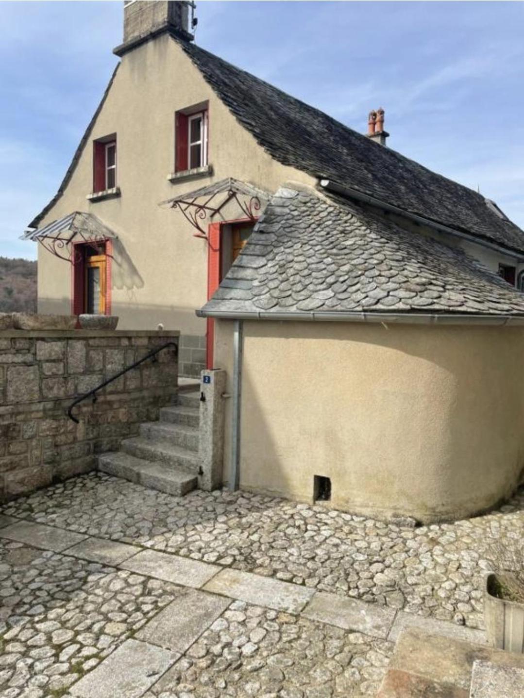 Maison La Vie De L'Aubrac - Gite Lo Bel Peis Saint-Symphorien-de-Thenieres Buitenkant foto