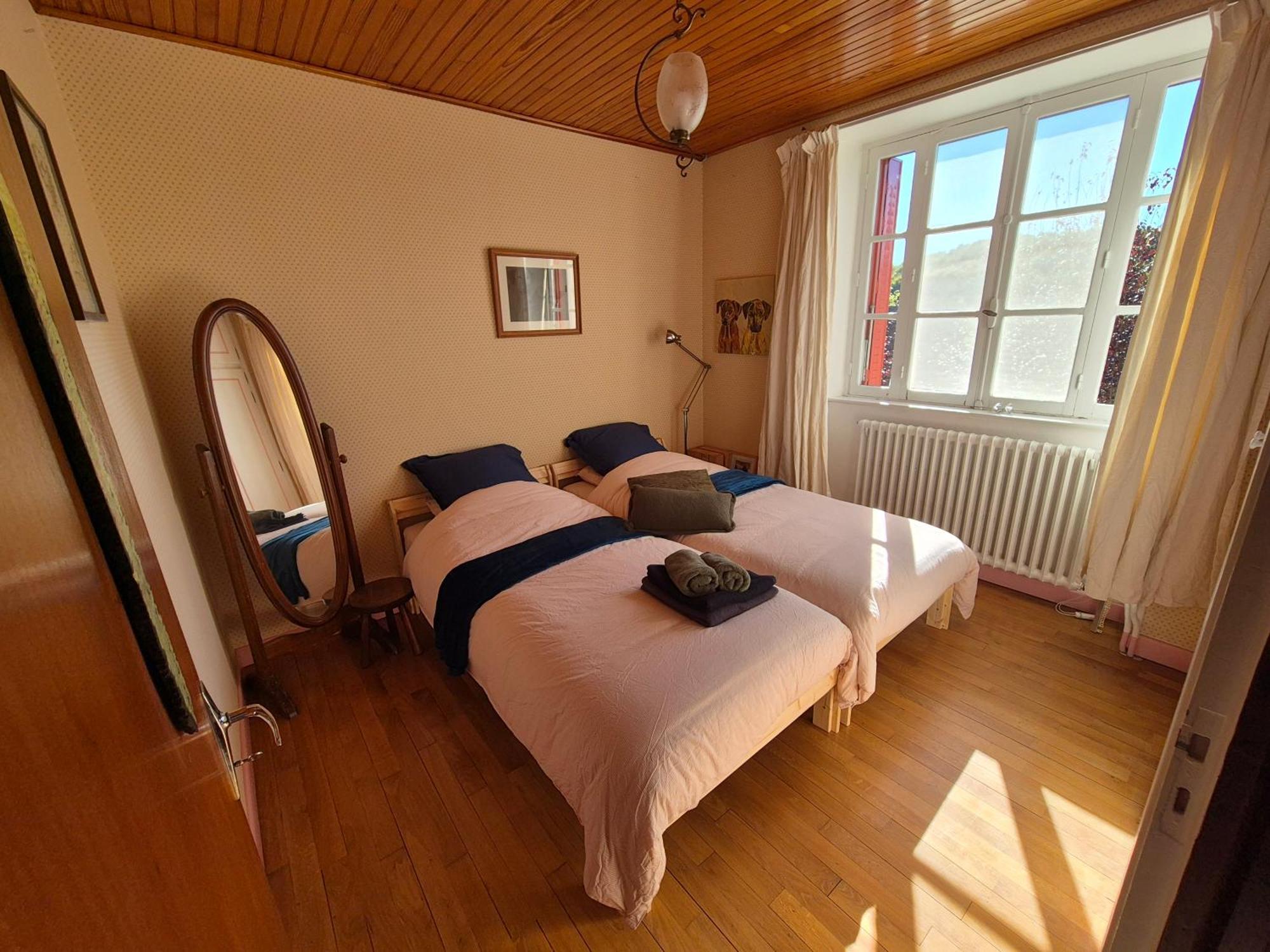 Maison La Vie De L'Aubrac - Gite Lo Bel Peis Saint-Symphorien-de-Thenieres Buitenkant foto
